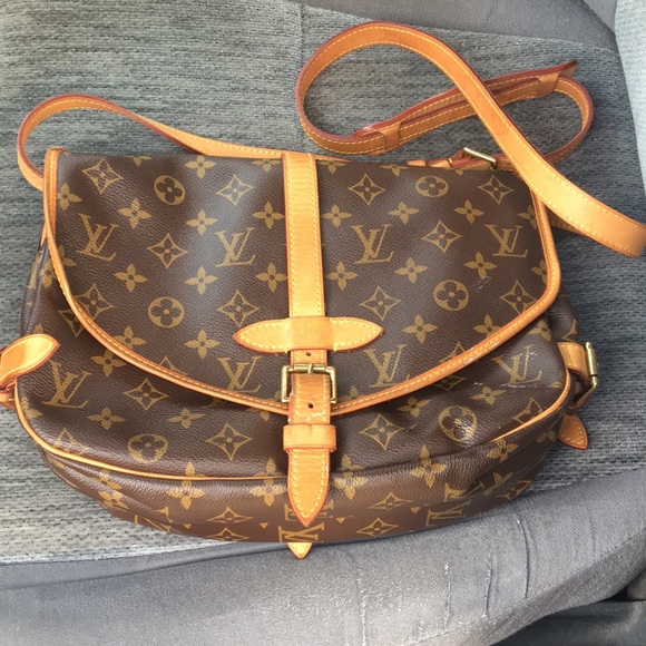 Louis Vuitton shoulder bag - Picture 2 of 2